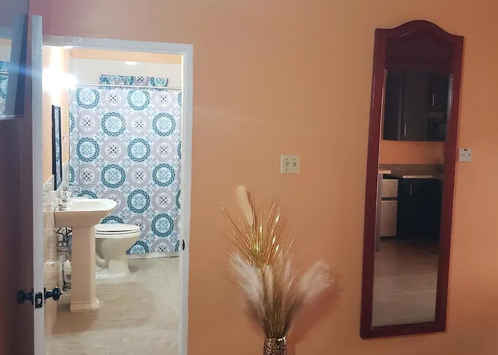 The Campbell's Estates Apartment *